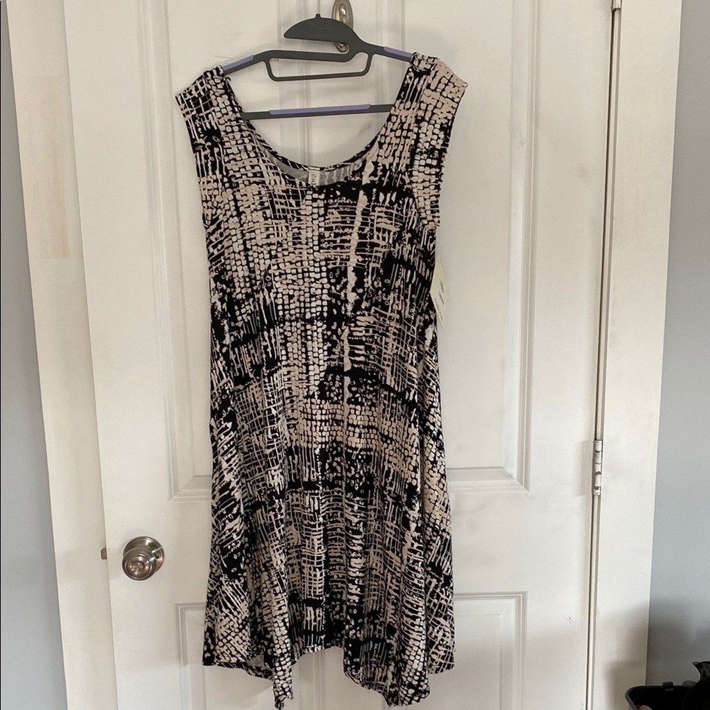 Black and White Patterned Dress